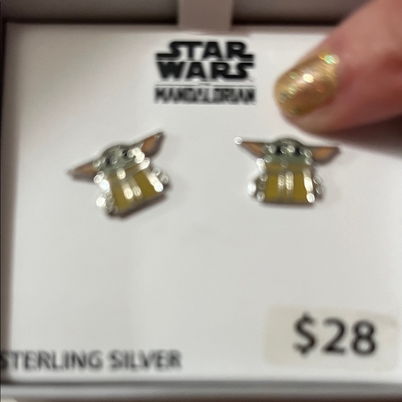 Star Wars Mandalorian Silver and Gold Earrings - Picture 6 of 6